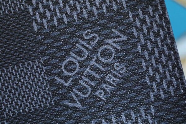 1:1 Replica Louis Vuitton LV Pochette Voyage MM Damier Graphite 3D Canvas Grey Unique Bag For Men N60444 - 27cm