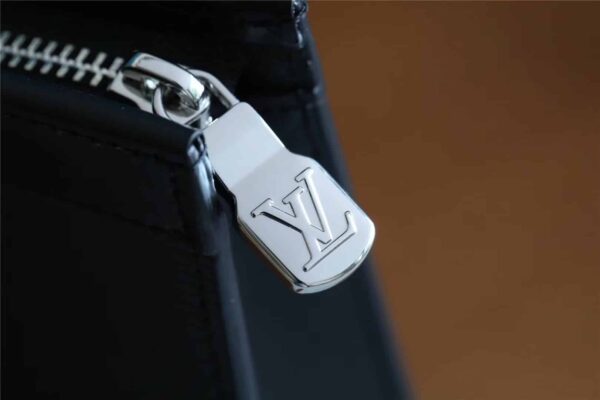 1:1 Replica Louis Vuitton LV Pochette Voyage MM Epi Damier Graphite Canvas Black Unique Bag For Men M56827 - 27cm