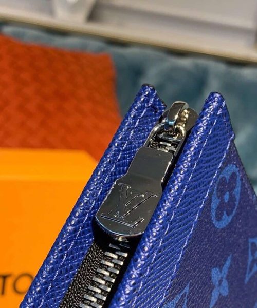 1:1 Replica Louis Vuitton LV Pochette Voyage MM Monogram Eclipse Canvas Pacific Blue Unique Bag For Men M30423 - 10.6in/27cm