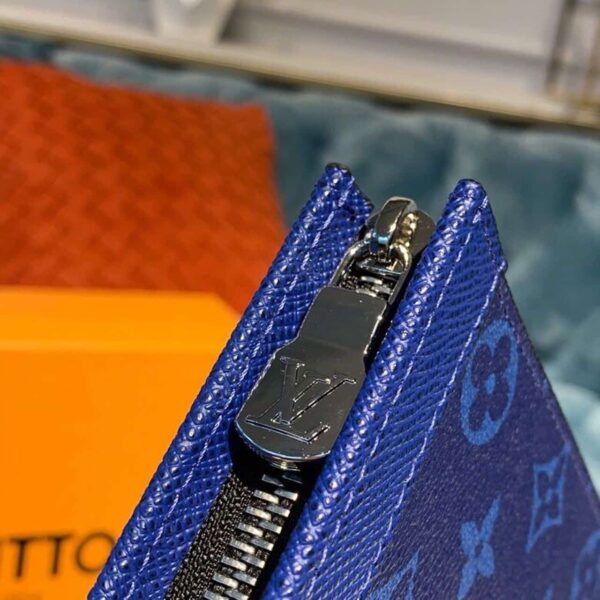 1:1 Replica Louis Vuitton LV Pochette Voyage MM Monogram Eclipse Canvas Pacific Blue Unique Bag For Men M30423 - 10.6in/27cm