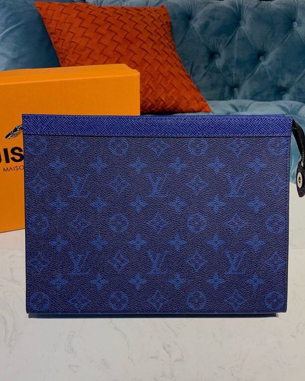 1:1 Replica Louis Vuitton LV Pochette Voyage MM Monogram Eclipse Canvas Pacific Blue Unique Bag For Men M30423 - 10.6in/27cm