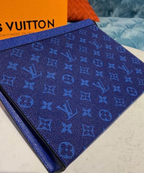 1:1 Replica Louis Vuitton LV Pochette Voyage MM Monogram Eclipse Canvas Pacific Blue Unique Bag For Men M30423 - 10.6in/27cm