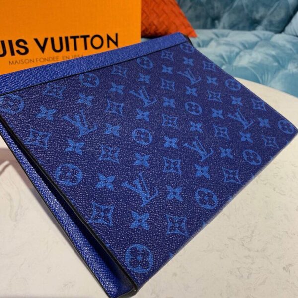 1:1 Replica Louis Vuitton LV Pochette Voyage MM Monogram Eclipse Canvas Pacific Blue Unique Bag For Men M30423 - 10.6in/27cm