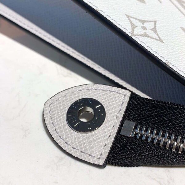 1:1 Replica Louis Vuitton LV Pochette Voyage MM Monogram Eclipse Canvas Sier Unique bag For Men - 10.6in/27cm