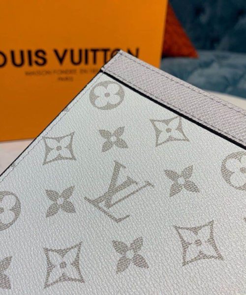 1:1 Replica Louis Vuitton LV Pochette Voyage MM Monogram Eclipse Canvas Sier Unique bag For Men - 10.6in/27cm