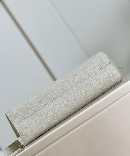 1:1 Replica Louis Vuitton LV Pochette Voyage White Luxury Bag For Women - 11.4in/29cm