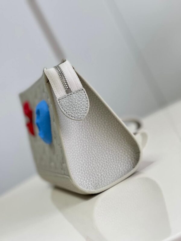 1:1 Replica Louis Vuitton LV Pochette Voyage White Luxury Bag For Women - 11.4in/29cm