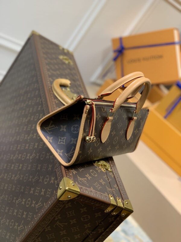 1:1 Replica Louis Vuitton LV Popincourt Monogram Canvas Luxury Bag For Women M40009 - 11.8in/30cm