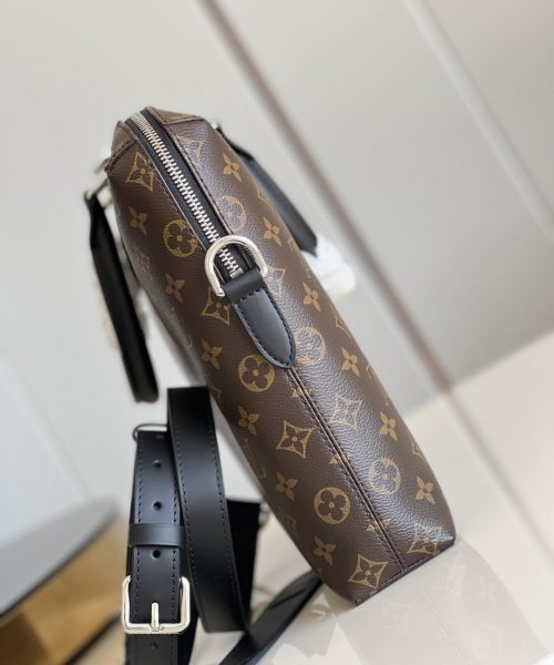 1:1 Replica Louis Vuitton LV Porte-Documents Jour Monogram Canvas Unique Bag For Men - 14.6in/37cm