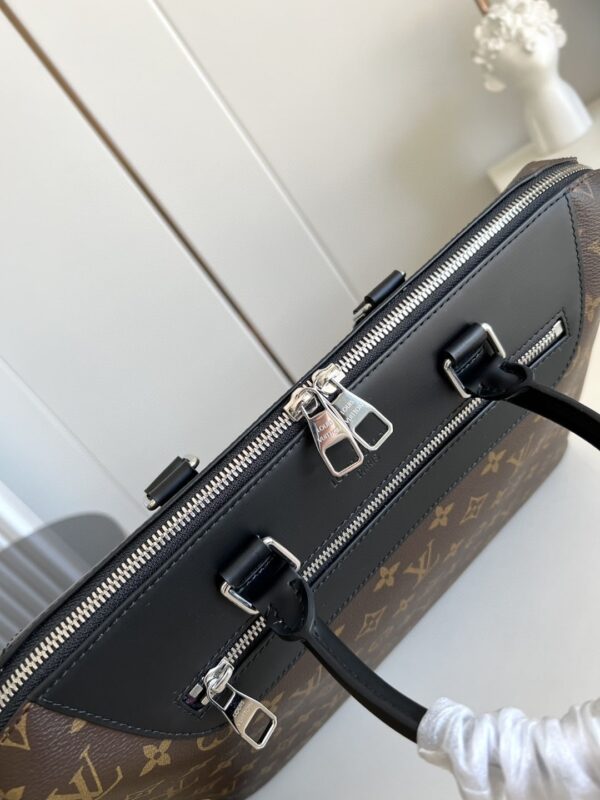 1:1 Replica Louis Vuitton LV Porte-Documents Jour Monogram Canvas Unique Bag For Men - 14.6in/37cm