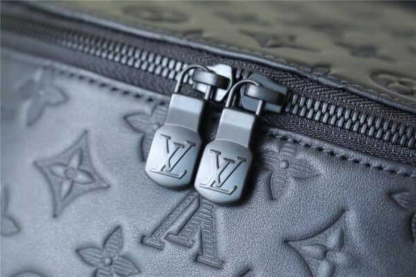 1:1 Replica Louis Vuitton LV Racer Backpack Monogram Shadow Leather Unique Bag For Men M46109 - 41cm