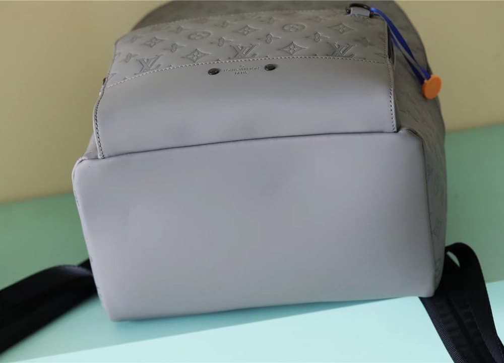 1:1 Replica Louis Vuitton LV Racer Backpack Monogram Shadow Leather Unique Bag For Men M46105 - 41cm