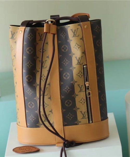 1:1 Replica Louis Vuitton LV Randonee Messenger Monogram Stripes Brown Unique Bag For Men M45968 - 10.4in/26cm