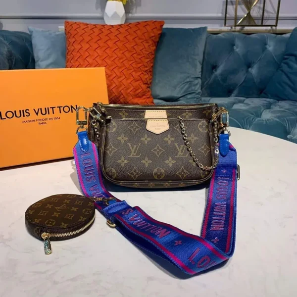 louis-vuitton-replica-multi-pochette-accessoires-monogram-canvas-blue