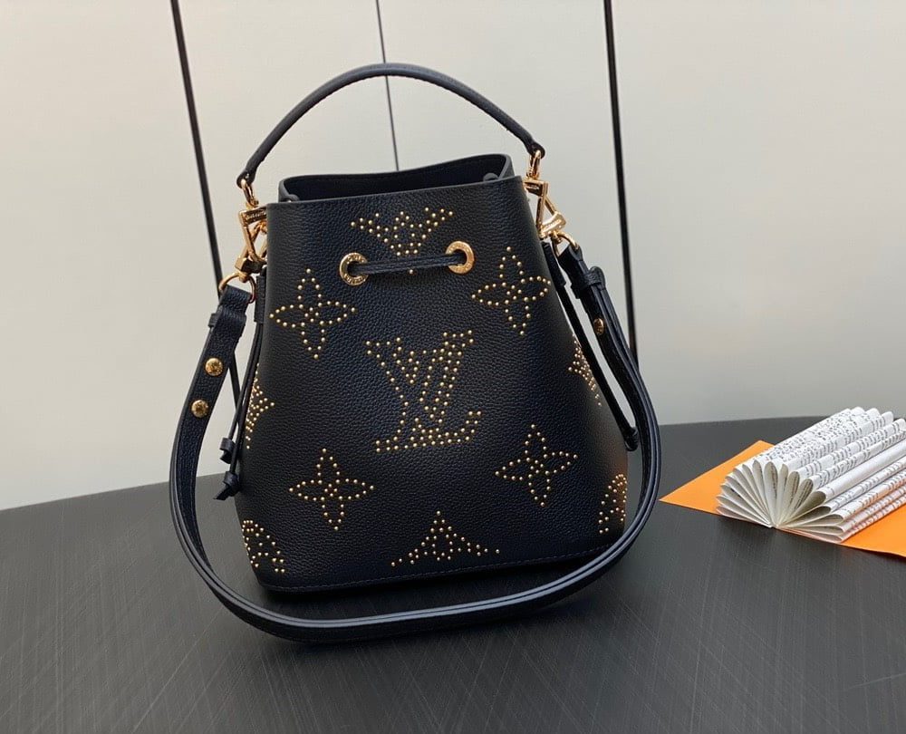 1:1 Replica Louis Vuitton LV Néonoé BB Monogram Empreinte Leather Luxury Bag For Women M46734- 7.9 Inches/ 20 Cm