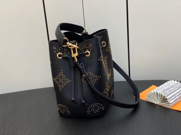 1:1 Replica Louis Vuitton LV Néonoé BB Monogram Empreinte Leather Luxury Bag For Women M46734- 7.9 Inches/ 20 Cm