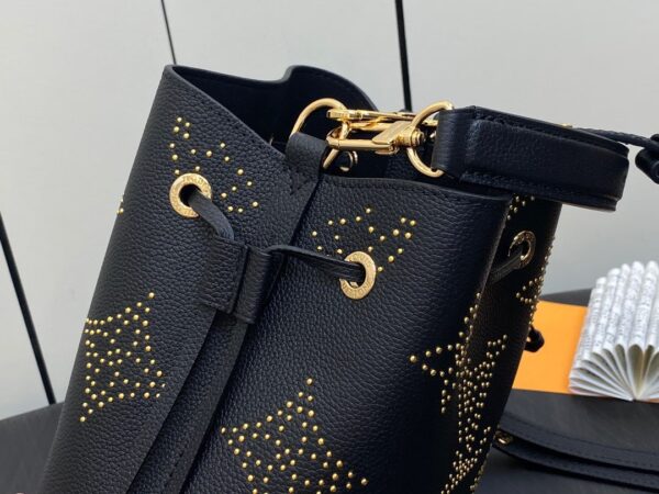 1:1 Replica Louis Vuitton LV Néonoé BB Monogram Empreinte Leather Luxury Bag For Women M46734- 7.9 Inches/ 20 Cm