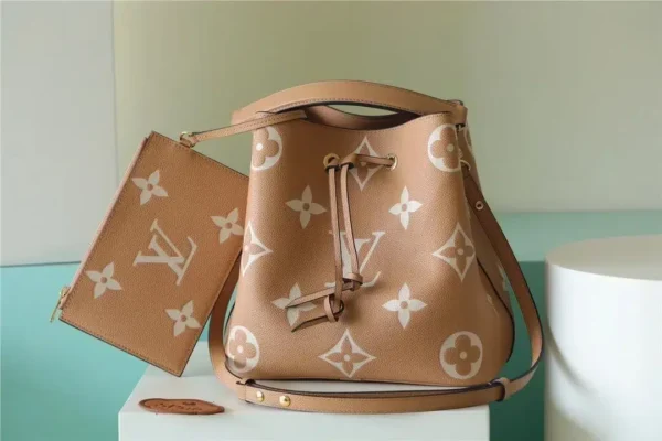 louis-vuitton-replica-neonoe-mm-monogram-empreinte-leather-m45808