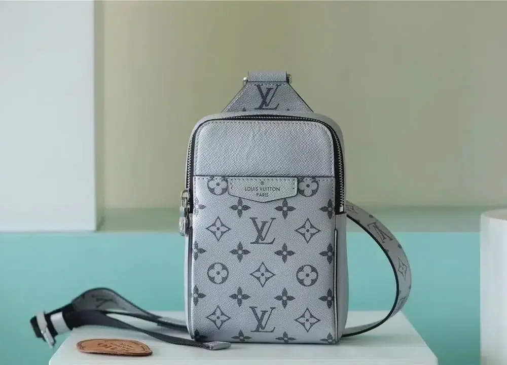 louis-vuitton-replica-outdoor-sling-bag-taigarama-gunmetal-gray