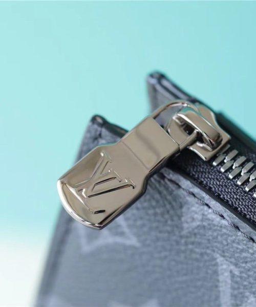 1:1 Replica Louis Vuitton LV Sac Plat Cross Monogram Eclipse Reverse Canvas Unique Bag For Men M59664 - 11.2in/28.5cm