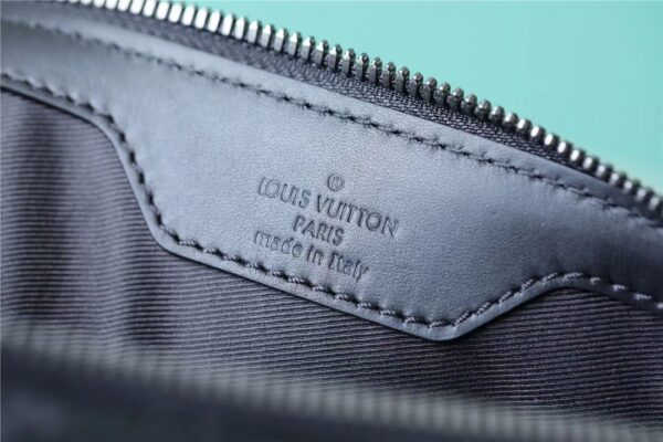 1:1 Replica Louis Vuitton LV Sac Plat Cross Monogram Eclipse Reverse Canvas Unique Bag For Men M59664 - 11.2in/28.5cm