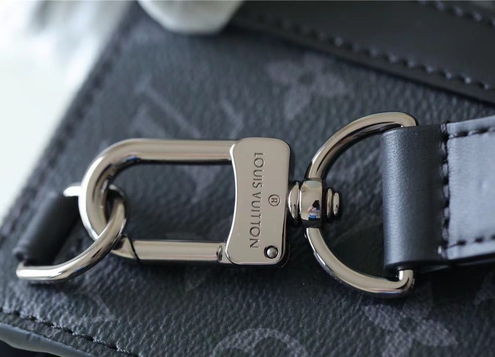 1:1 Replica Louis Vuitton LV Sac Plat Cross Monogram Eclipse Reverse Canvas Unique Bag For Men M59664 - 11.2in/28.5cm