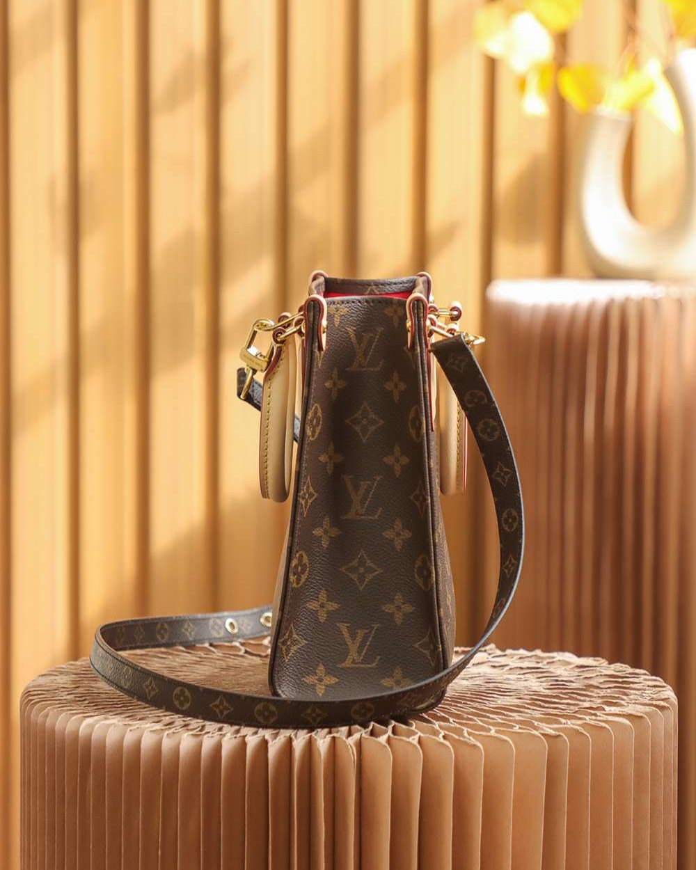 1:1 Replica Louis Vuitton LV Sac Plat PM Monogram Canvas Brown Luxury Bag For Women M45847 - 32cm / 12.6in