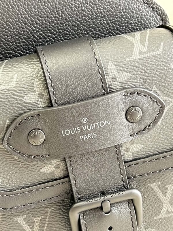 1:1 Replica Louis Vuitton LV Saumur Slingbag Monogram Eclipse Black Unique Bag For Men M45912 - 7.1in/18cm