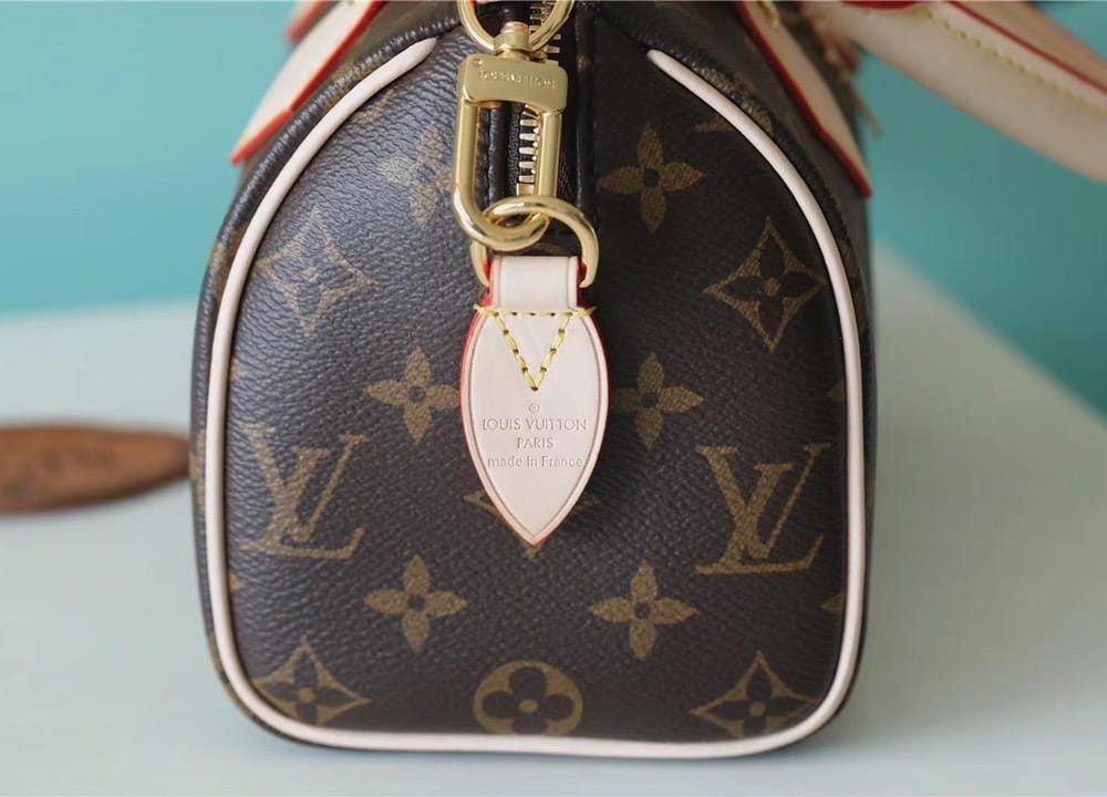 1:1 Replica Louis Vuitton LV Speedy Bandoulière 20 Monogram Canvas Black Luxury Bag For Women M46234 - 20cm/7.9in