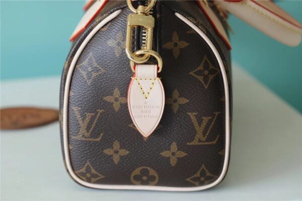 1:1 Replica Louis Vuitton LV Speedy Bandoulière 20 Monogram Canvas Black Luxury Bag For Women M46234 - 20cm/7.9in
