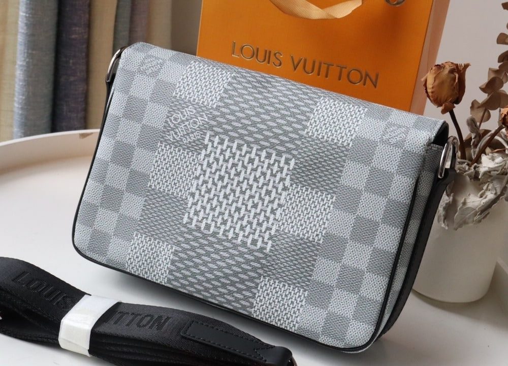 1:1 Replica Louis Vuitton LV Studio Messenger Damier Graphite Plaster Unique Bag For Men N50014 - 9.3in/25.3cm