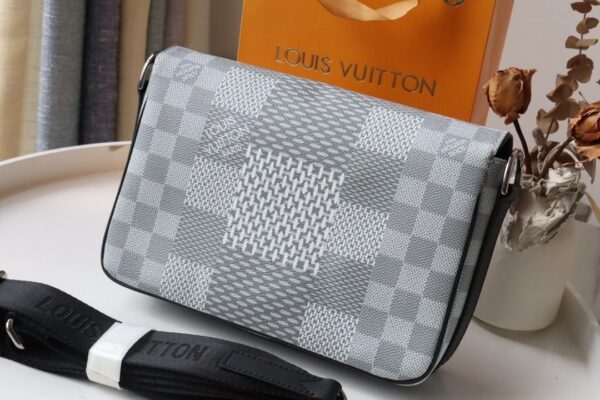 1:1 Replica Louis Vuitton LV Studio Messenger Damier Graphite Plaster Unique Bag For Men N50014 - 9.3in/25.3cm
