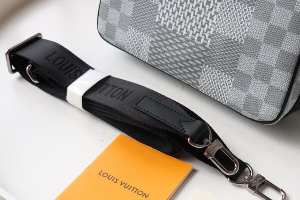 1:1 Replica Louis Vuitton LV Studio Messenger Damier Graphite Plaster Unique Bag For Men N50014 - 9.3in/25.3cm