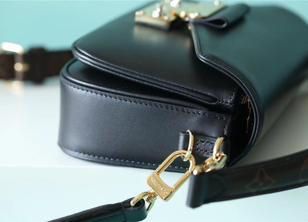 1:1 Replica Louis Vuitton LV Swing Black Leather Luxury Bag For Women M20393 - 24cm/9.4in