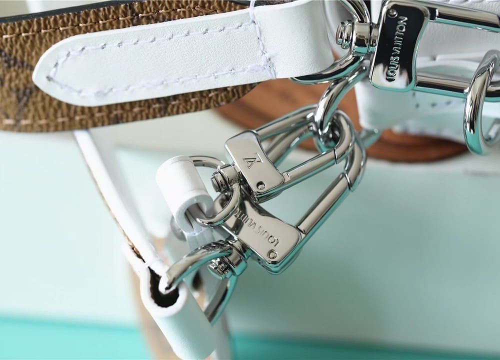 1:1 Replica Louis Vuitton LV Swing Monogram White Luxury Bag For Women - 24cm/9.4in