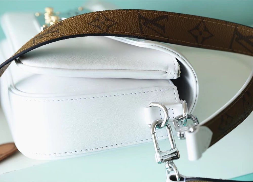 1:1 Replica Louis Vuitton LV Swing Monogram White Luxury Bag For Women - 24cm/9.4in
