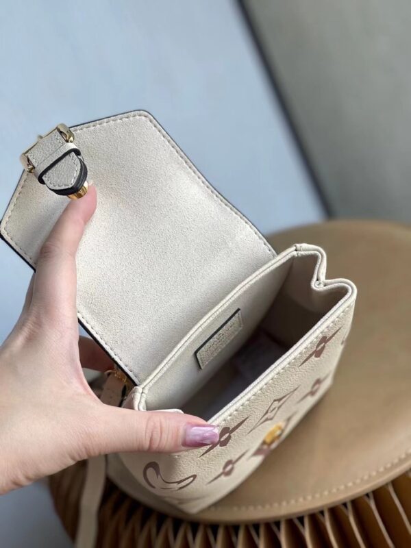 1:1 Replica Louis Vuitton LV Tiny Backpack Bicolor Monogram Empreinte Leather In Cream Luxury Bag For Women - 19cm