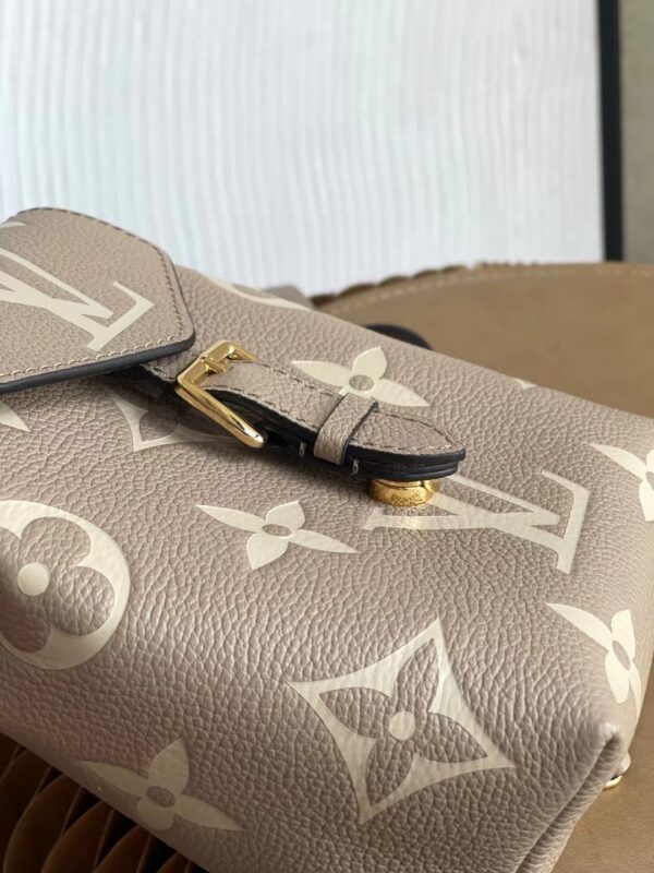 1:1 Replica Louis Vuitton LV Tiny Backpack Bicolor Monogram Empreinte Leather Luxury Bag For Women M80738 - 19cm
