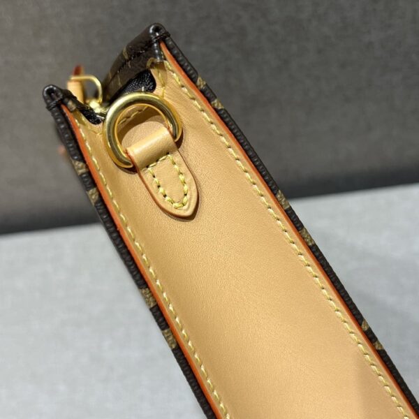 1:1 Replica Louis Vuitton LV Toiletry Pouch On Chain 26 Practical Bag Monogram Unique Bag for Men M81412 - 25 cm/ 9.8 in