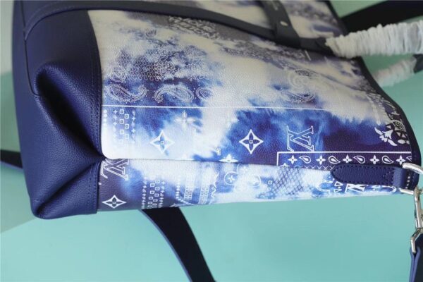 1:1 Replica Louis Vuitton LV Tote Journey Monogram Blue Unique Bag For Men M20553 - 23.6in/60cm