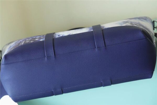 1:1 Replica Louis Vuitton LV Tote Journey Monogram Blue Unique Bag For Men M20553 - 23.6in/60cm