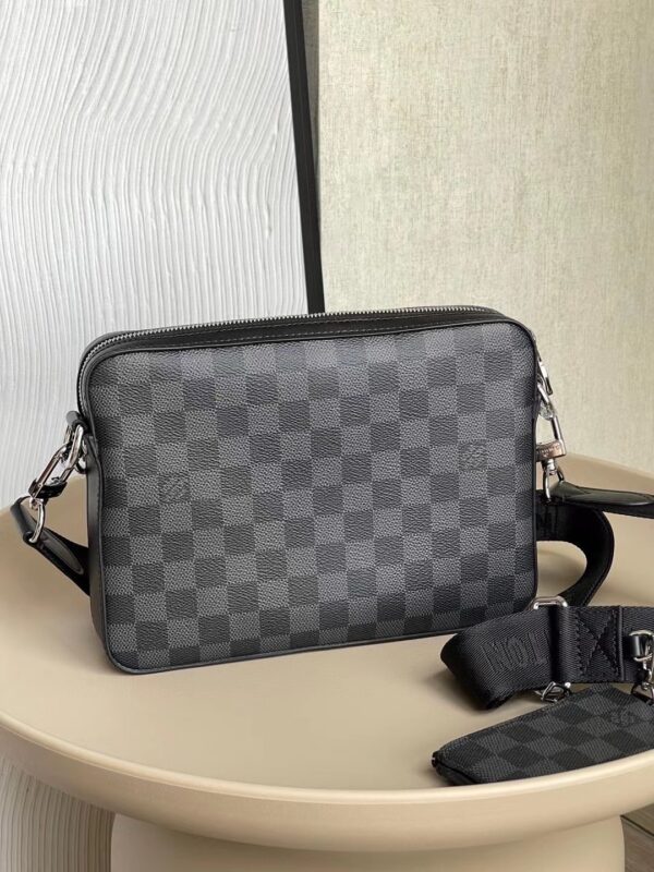 1:1 Replica Louis Vuitton LV Trio Messenger Damier Graphite Canvas Unique Bag For Men N58040 - 9.8in/25cm