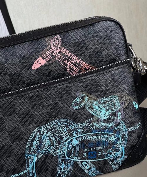 1:1 Replica Louis Vuitton LV Trio Messenger Damier Graphite Canvas Unique Bag For Men N58040 - 9.8in/25cm
