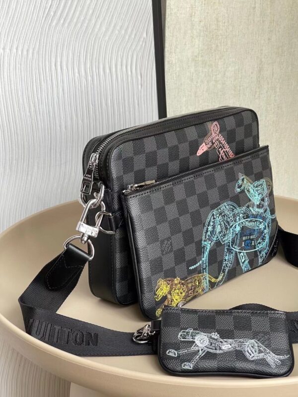 1:1 Replica Louis Vuitton LV Trio Messenger Damier Graphite Canvas Unique Bag For Men N58040 - 9.8in/25cm