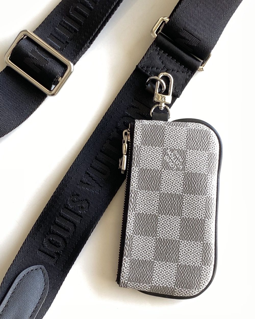 1:1 Replica Louis Vuitton LV Trio Messenger Damier Graphite Plaster Unique Bag For Men - 9.8in/25cm