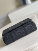 1:1 Replica Louis Vuitton LV Trunk Messenger Monogram Taurillon Black Unique Bag For Men M57726 - 9.4in/21cm