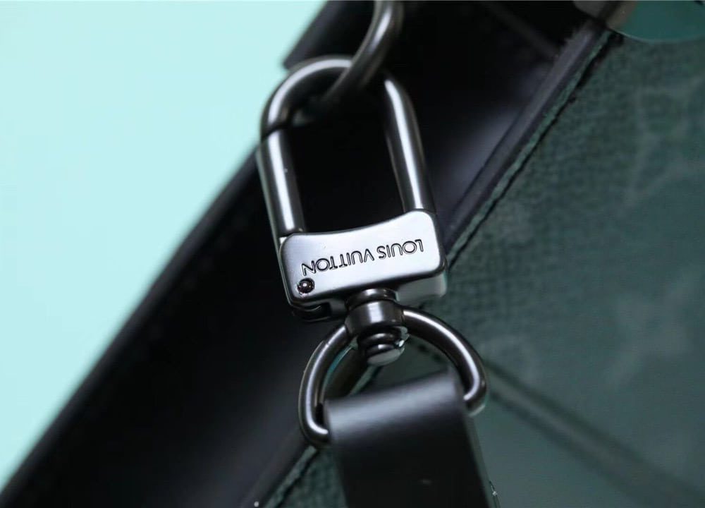 1:1 Replica Louis Vuitton LV Trunk Pouch Monogram Eclipse Canvas Black Unique Bag For Men M45937 - 28cm