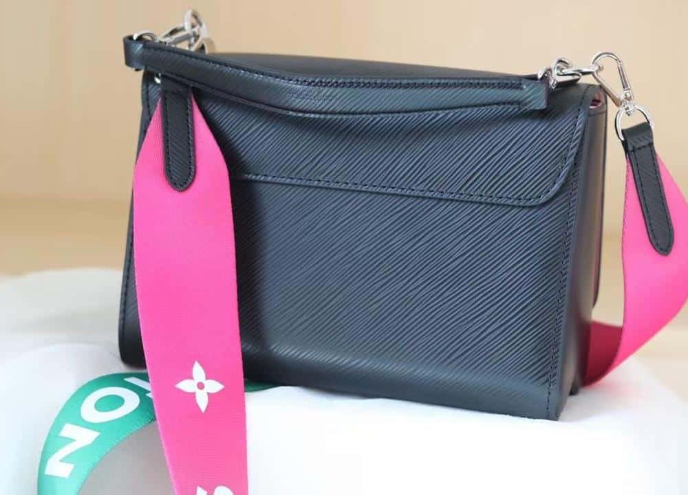 1:1 Replica Louis Vuitton LV Twist MM Bag, Shoulder and Cross Body Bags Luxury Bag For Women Black M59416 - 9.1in/23cm