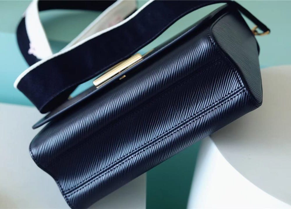 1:1 Replica Louis Vuitton LV Twist MM Epi Black Luxury Bag For Women M20680 - 7.5in/19cm