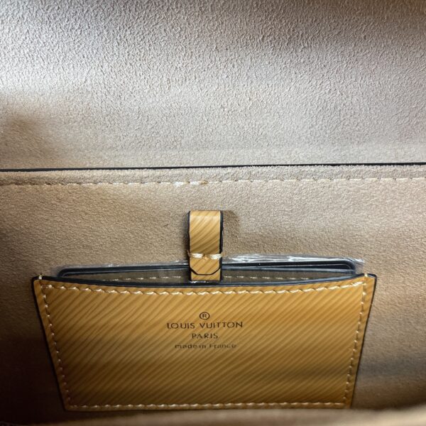 1:1 Replica Louis Vuitton LV Twist MM Epi Gold Miel Brown Luxury Bag For Women M59686 - 9.1in/23cm